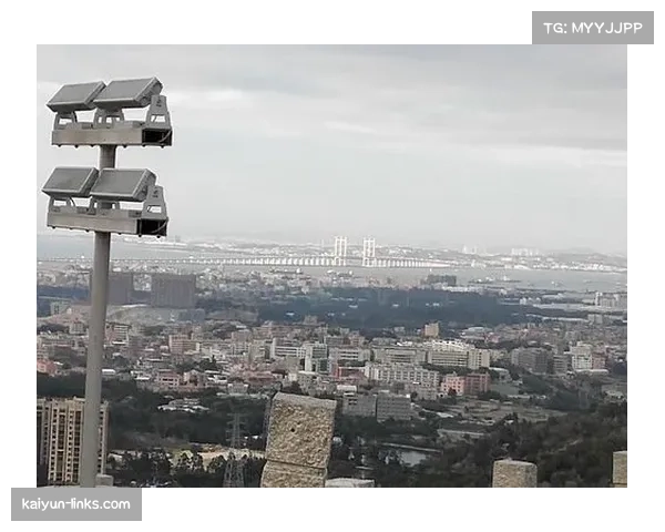 斯普利特：为球员们的表现感到骄傲，仍在消化这两天的经历